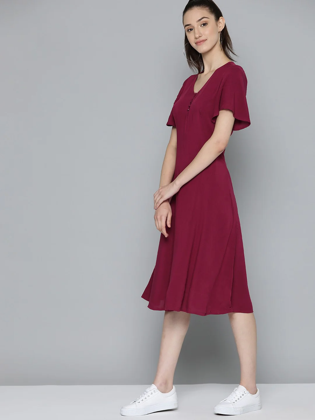 Women's Solid Red V Neck Dresses - Image 3