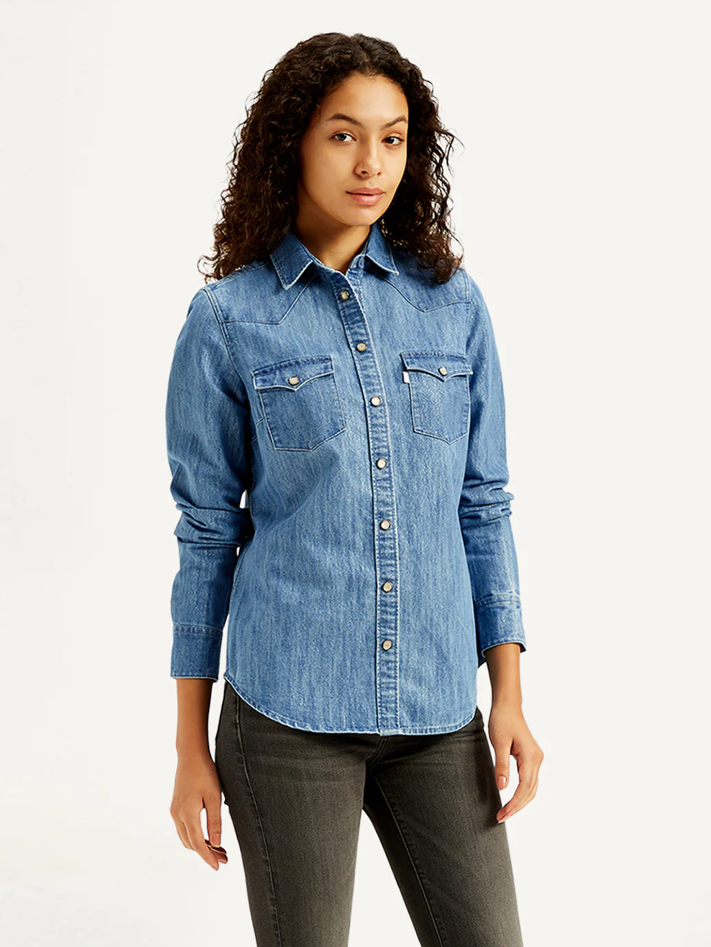 Women's Solid Regular Fit Denim Shirt - Image 3