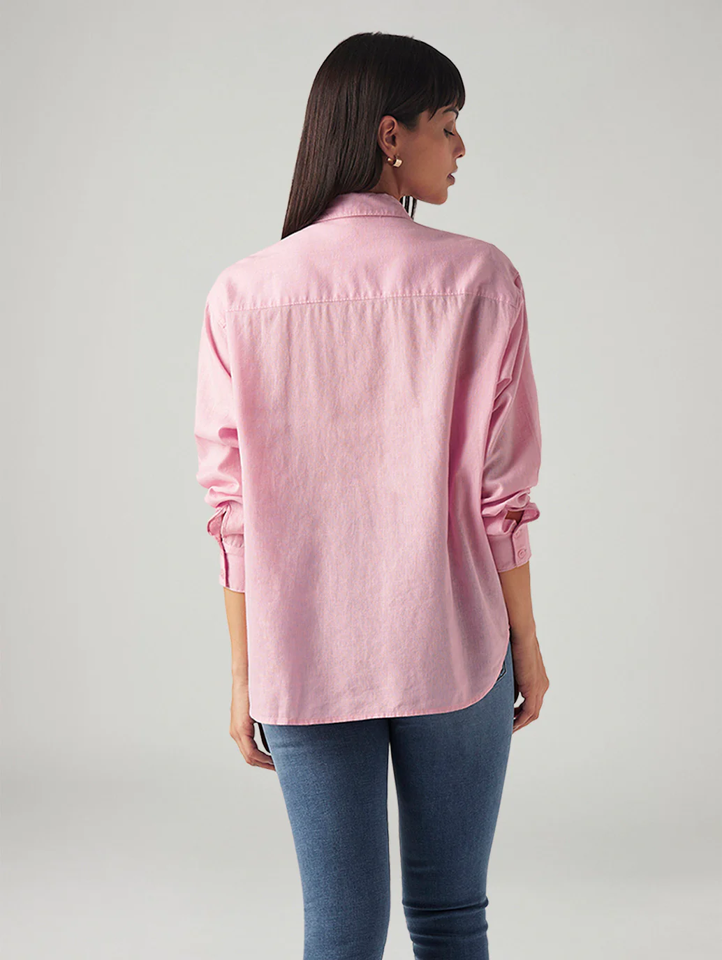 Women's Solid Relaxed Fit Linen Shirt - Image 2