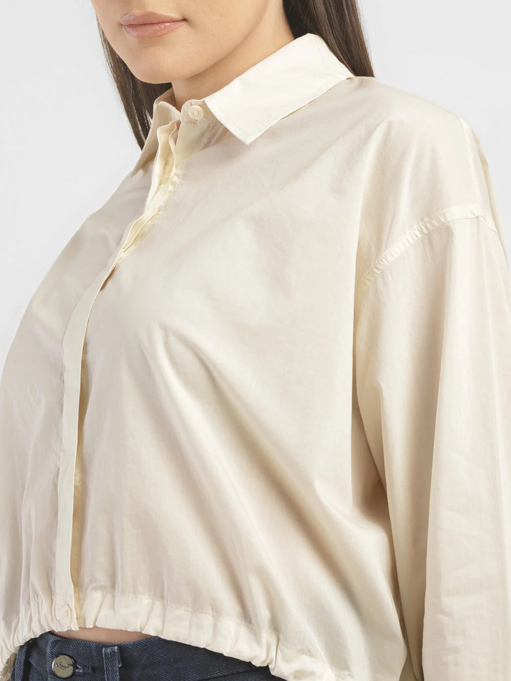 Women's Solid Relaxed Fit Shirt - Image 5
