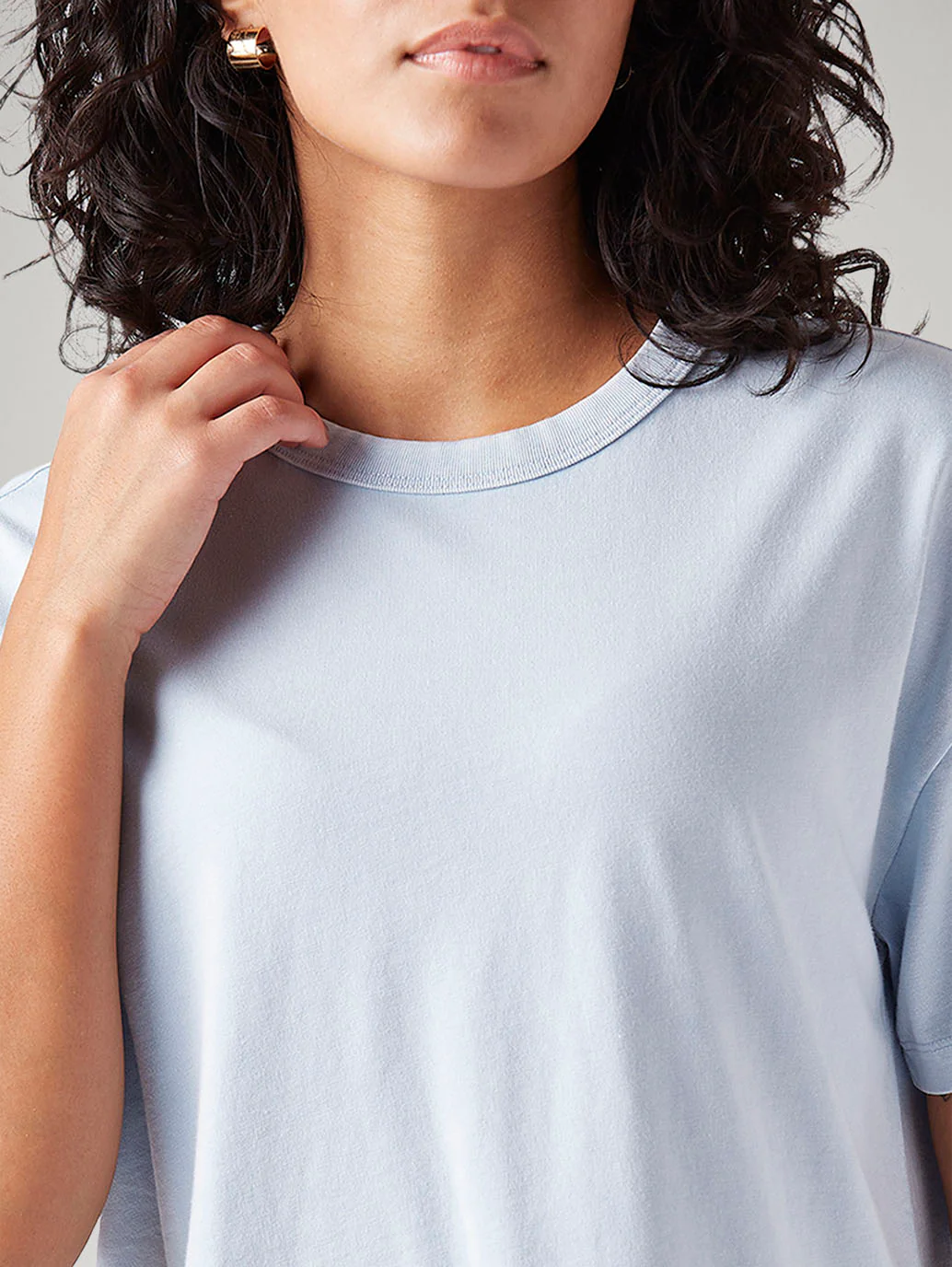 Women's Solid Relaxed Fit T-Shirt - Image 3