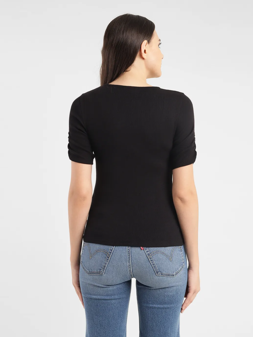 Women's Solid Scoop Neck T-shirt - Image 3