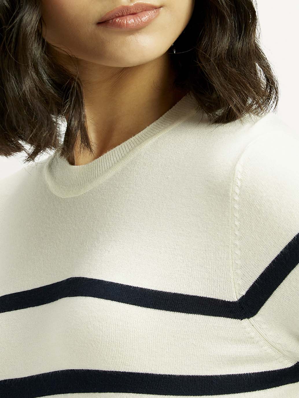Women's Striped Crew Neck T-shirt - Image 4