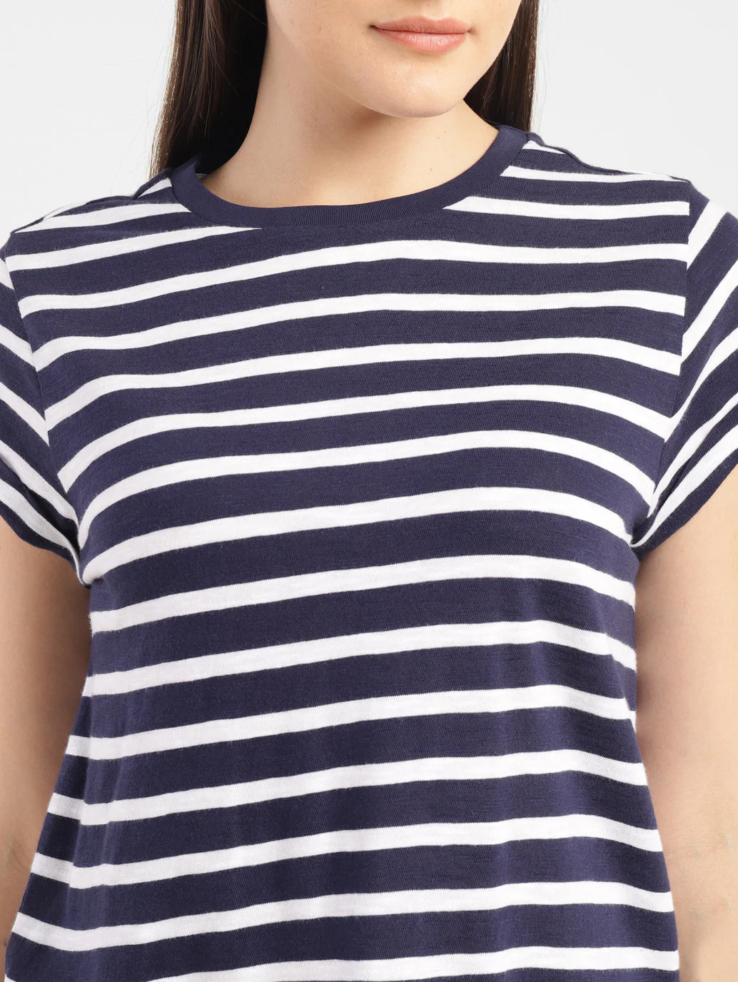 Women's Striped Crew Neck T-shirt - Image 4