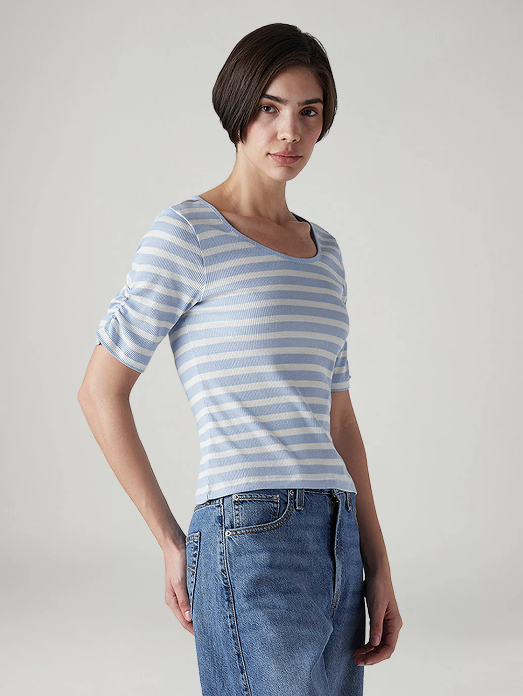 Women's Striped Light Blue Scoop Neck Top - Image 4