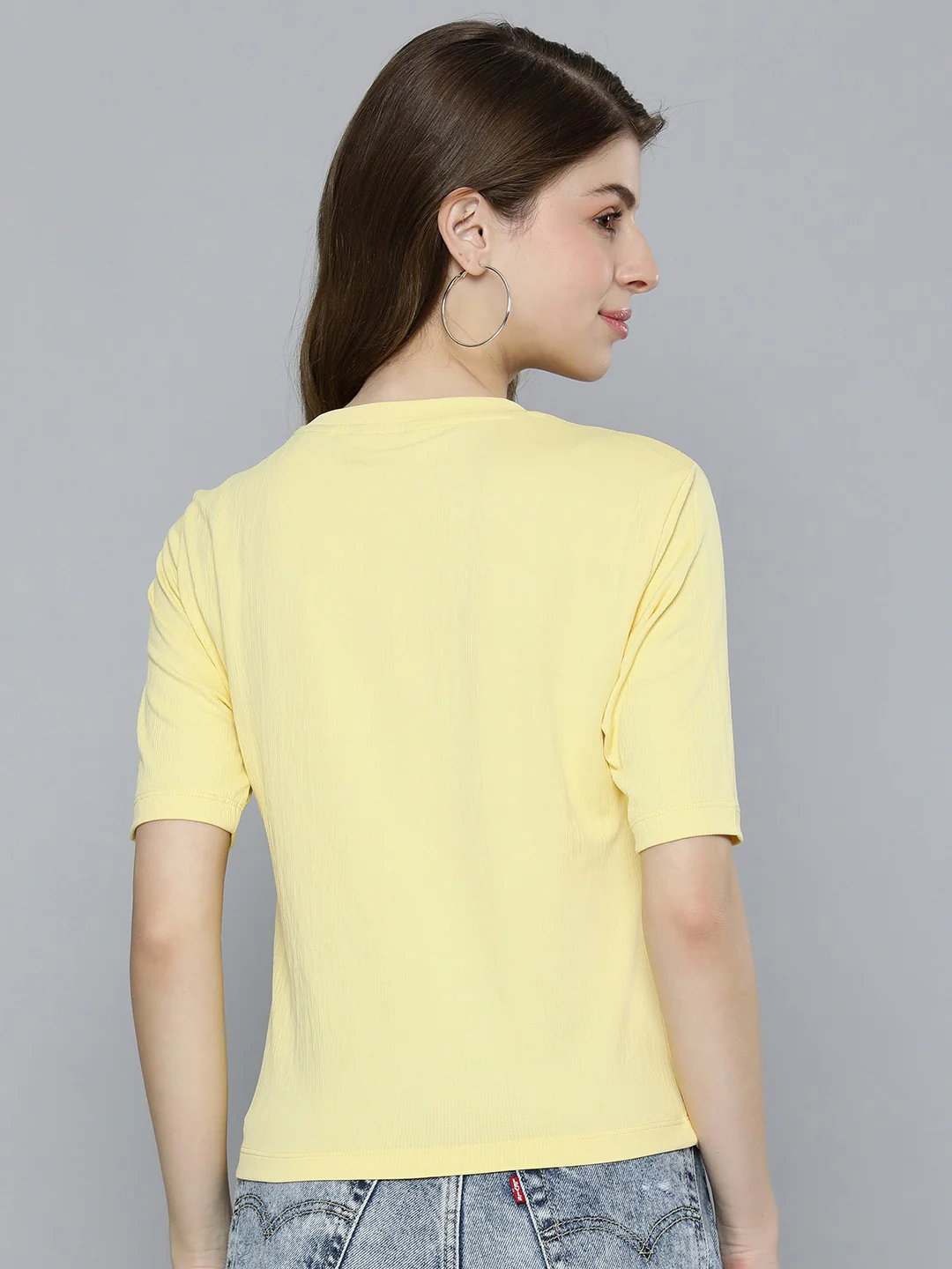 Women's Textured Crew Neck Cropped T-shirt - Image 2