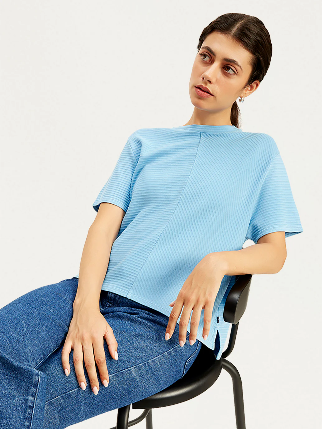 Women's Textured Relaxed Fit T-Shirt - Image 3
