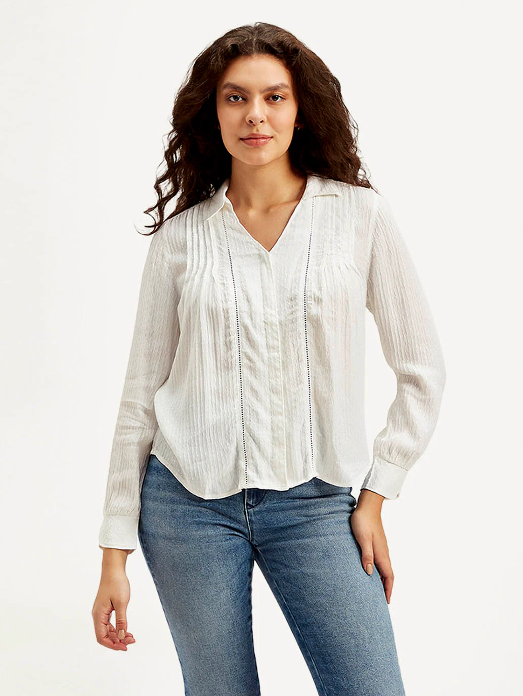 Women's Textured Spread Collar Shirt - Image 3