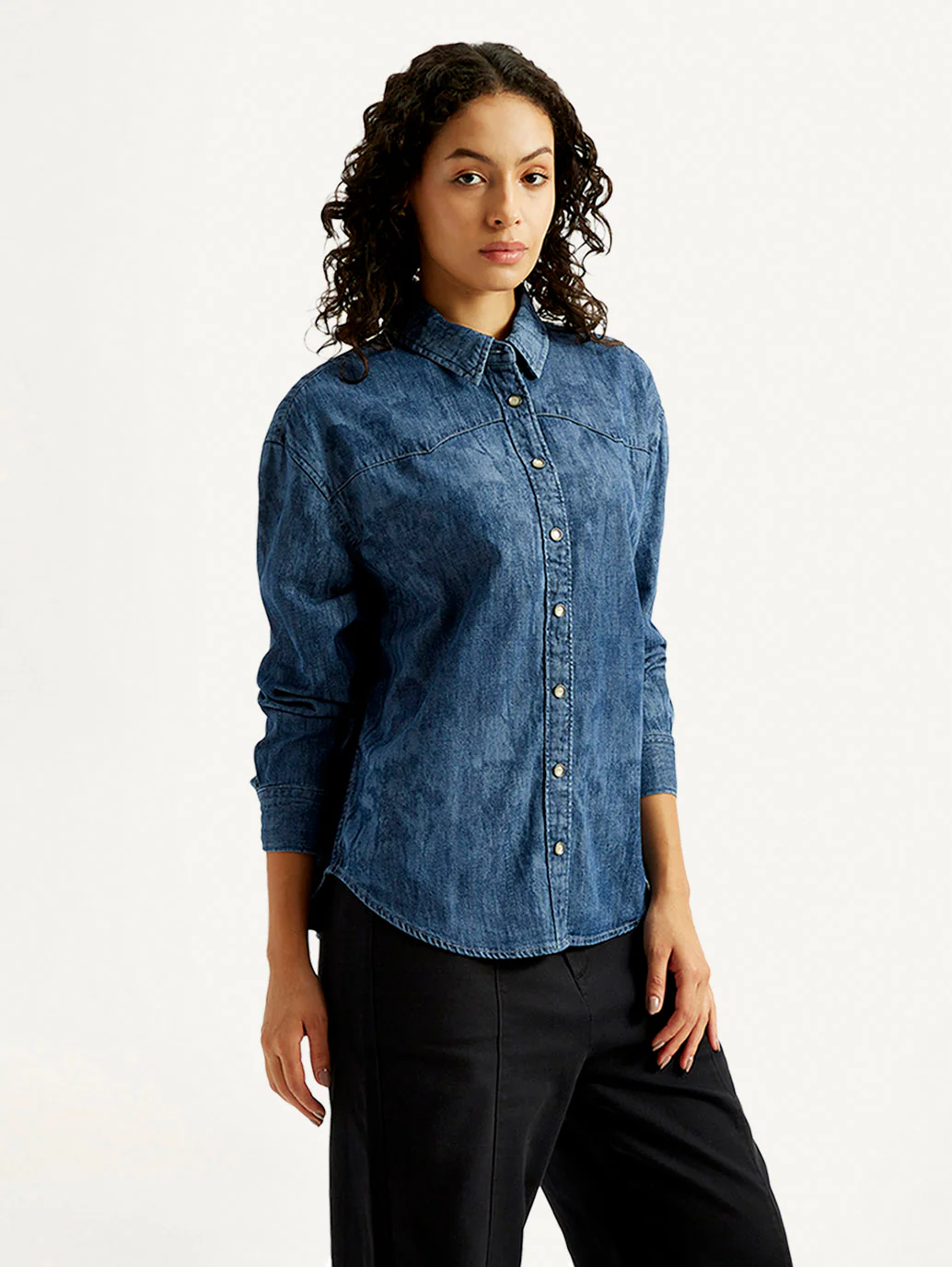 Women's Washed Relaxed Fit Denim Shirt - Image 5