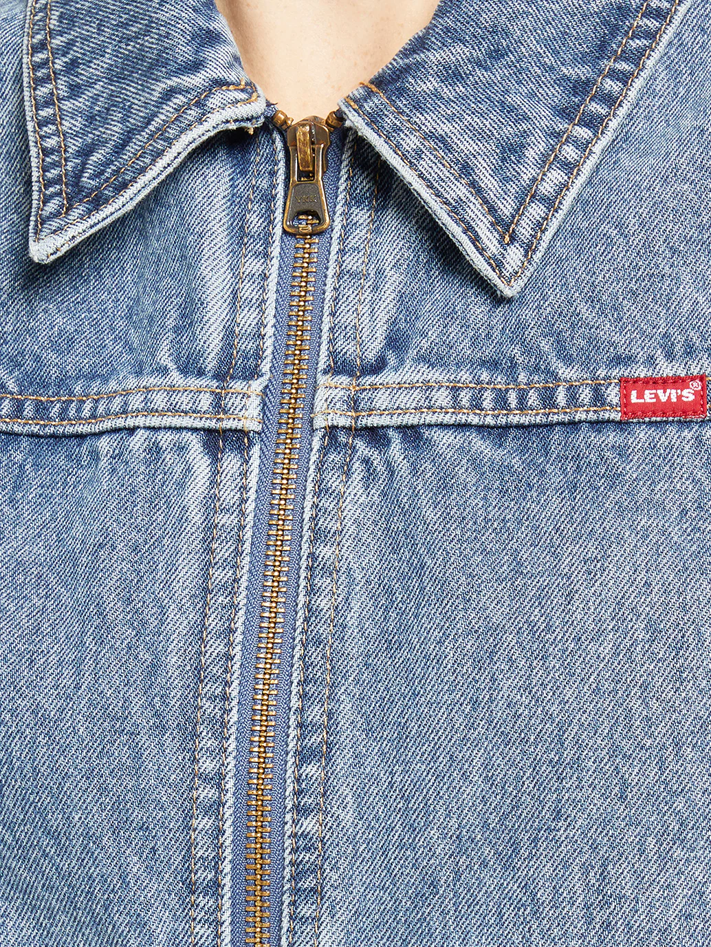 Women's XS Dart Denim Trucker Jacket - Image 3