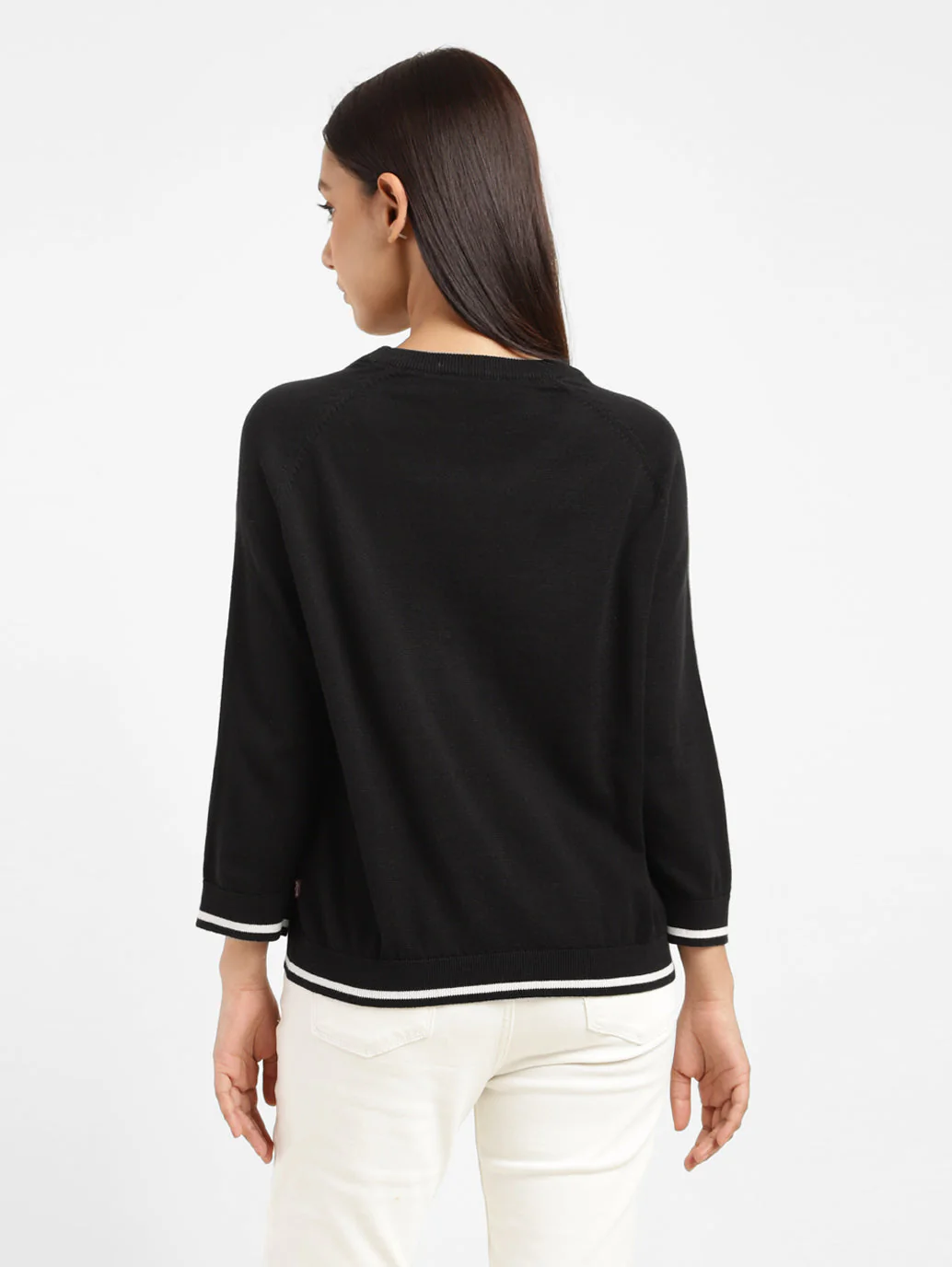 Women's solid round neck sweater - Image 6